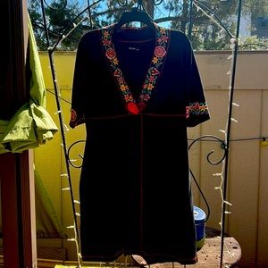 Black w GORGEOUS colorful floral embroidery